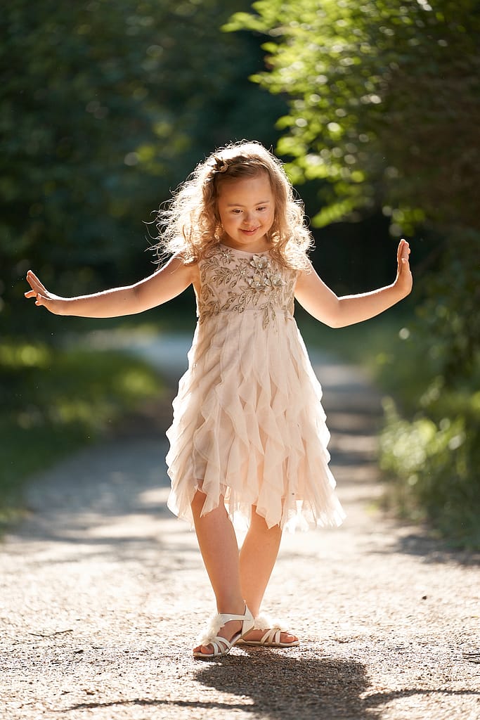 6-ročná Bibka v smotanových tutu šatách Luna Luna Meadow